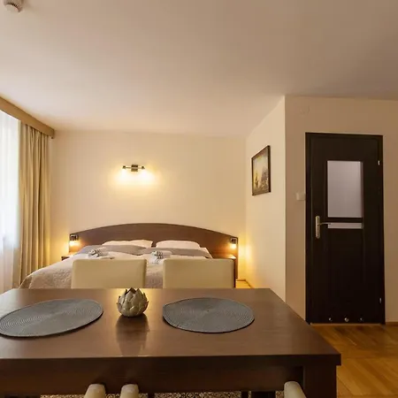Apartamenty Przy Sadybie *