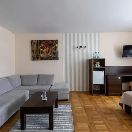 Apartamenty Przy Sadybie *